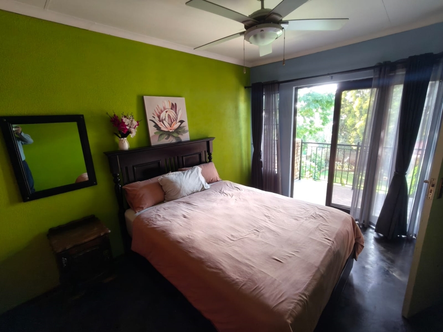 3 Bedroom Property for Sale in Safari Gardens North West